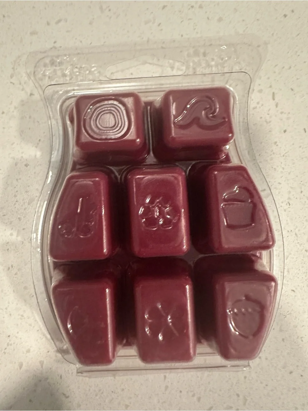 Scentsy Cranberry & Cardamom Wax Bar - Red